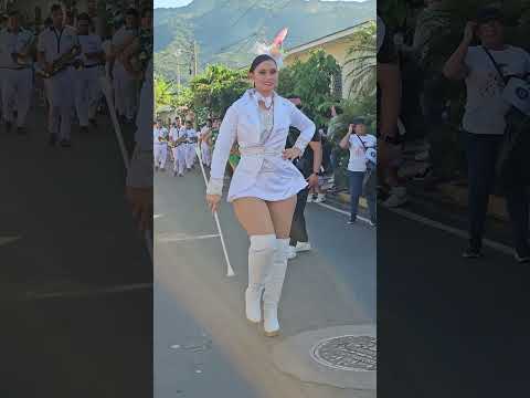 Marianela Zetino /  El Instituto Nacional de Armenia, Sonsonate.