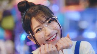 雨宮天、キュートなショップ店員に！　“声の七変化”に注目！　オードリー春日＆髙橋ひかるも出演　「DMM TV」新CM＆メーキング