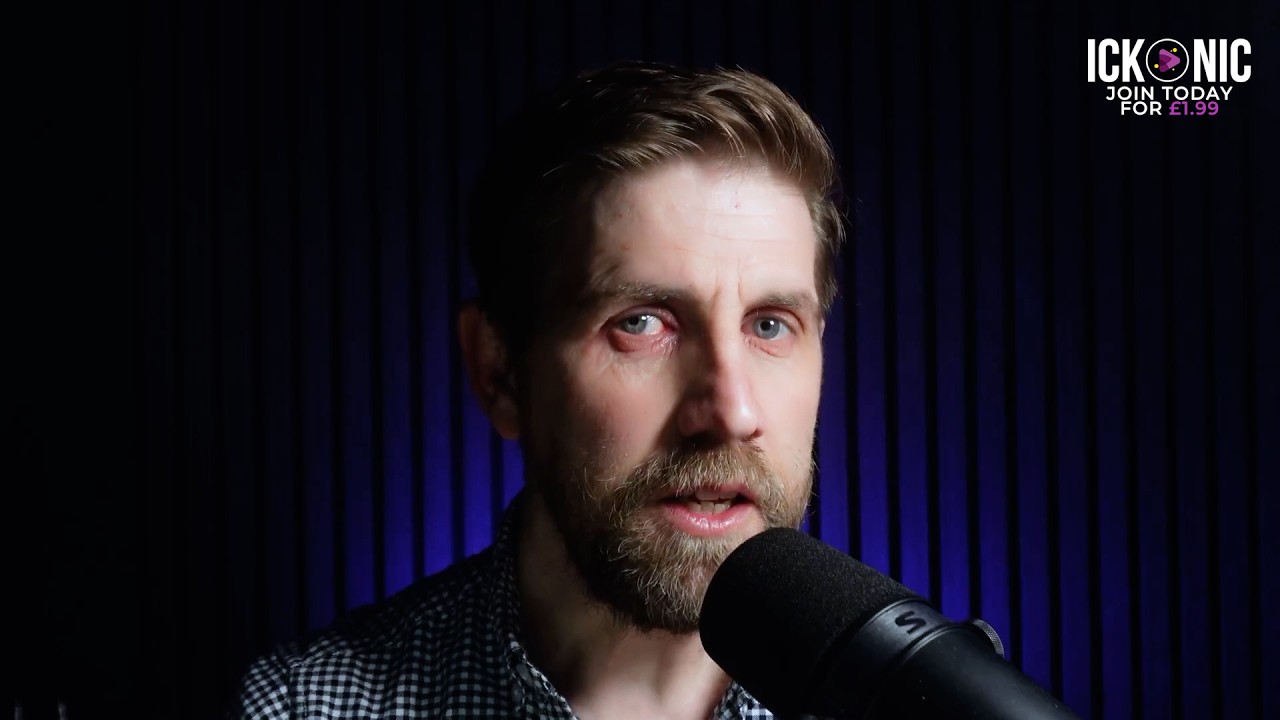 TRUMP DRESS AS THE TAROT MAGICIAN NOT JESUS