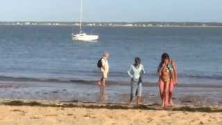 preview picture of video '**Baignade entre la digue Pacaud et la plage de Gatseau ** Août 2012** Oléron'