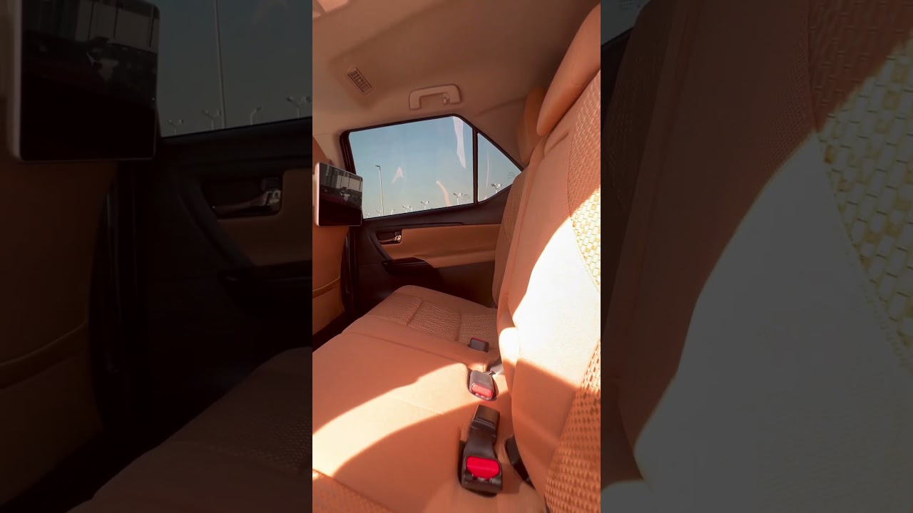 Toyota Fortuner New Fortuner SR5 2026 (Petrol 2.7) video