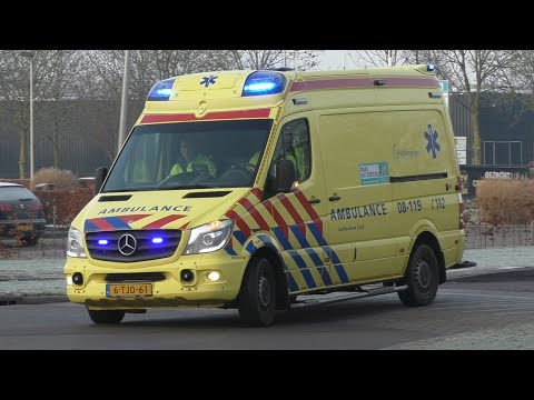 Verschillende Ambulances met spoed in Beuningen