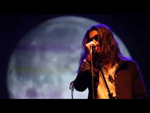 Moon over Bourbon Street (Sting), performed by Fernando Cea