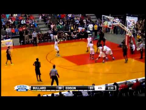 Daylon Potts dishes to Tyquan Neal for another dunk as Edison pulls away in the 4th