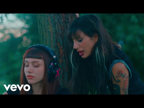 Bambole Di Pezza - Maledetta (Official Video)