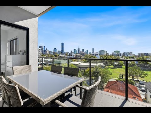 Video for 404/24 Bromley Street, Kangaroo Point  QLD  4169