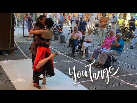Street Tango in Munich – Fabián y Michaela – "No Hay Tierra Como La Mia"