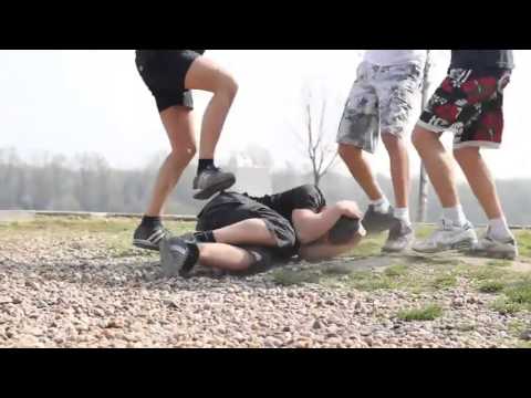 Roman - Zivot Mi Dodje ( OFFICIAL VIDEO )