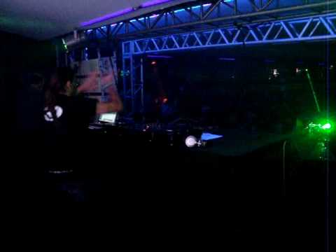 OUTER SIGNAL (JOSH) LIVE @ CLUB A - SÃO PAULO BRASIL 16/01/10