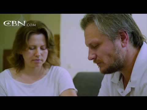 Migrant Family Struggles To Get By In a New Home