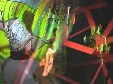 Circo Azul- canción "Sueño Azul"_(360p).avi