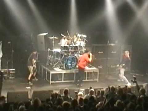 FAITH NO MORE - Digging the Grave - London 1995