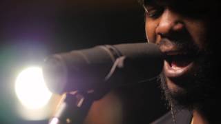 Gary Clark Jr. - "Cold Blooded" (Live At Arlyn Studios)