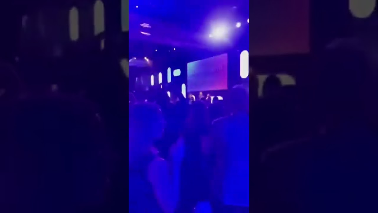 NEW MUSIC FROM THE CURE PLAYED WHILE ROBERT SMITH & SIMON GALLUP TAKE THE STAGE FOR THEIR AWARD