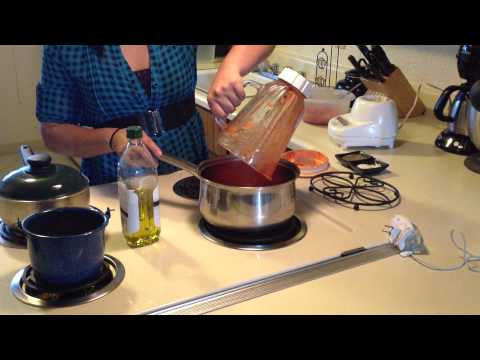 Jugosas albóndigas en salsa de tomate