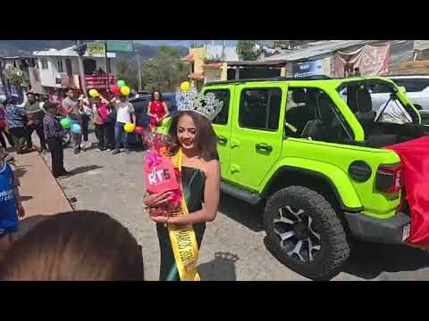 Llegada de Samantha a Tejutla Reina Departamental.