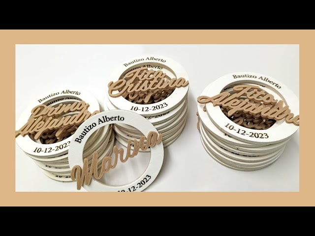 Vídeo relacionado con Genérico Olesea Marcasitios de madera. Nombre marcasitios Personalizados. Con Opción a Imán Pedido mínimo 20 Marcasitios. Ideal bodas, comuniones, bautizos, cumpleaños, celebraciones