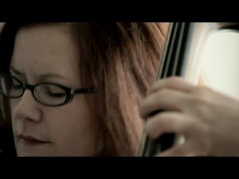Lisa Mezzacappa Trio feat. Fay Victor - Veta