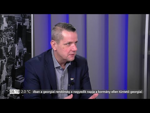 PIRKADAT Breuer Péterrel: Dr. Szakács László