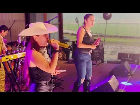 VIRY SANDOVAL Y LA LEYENDA DE SERVANDO MONTALVA EN VIVO