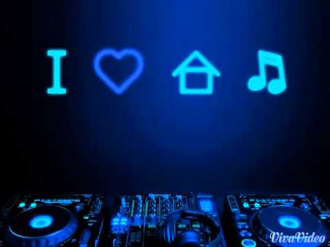 Bassjackers & Brooks vs Bougenvilla - Alamo Take It Back (Mashup)