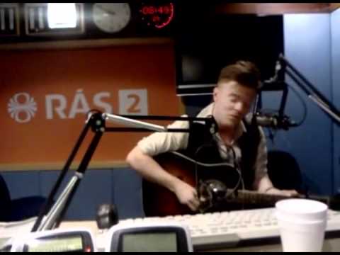 JÓNAS SIG - Baráttusöngur uppreisnarklansins á skítadreifurunum (radiom, live)