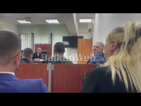 Shtyhet seanca gjyqësore për vendimin e Këshillit Kombëtar të PD.Çfarë kërkuan përfaqësuesit ligjorë
