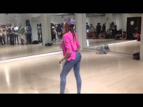 LADIES FOLLOWING KIZOMBA 2.0 BY HAKIMA KIM #Paris 30/08/2015 STUDIO BLEU 🎀🎀🎀❤️
