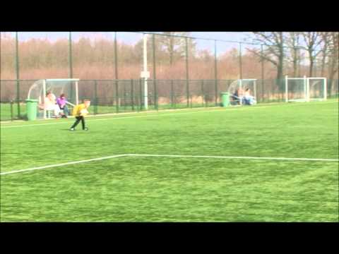 Damian Stiemer, 9 jaar, wedstrijd Roda'46 E3 - Cobu Boys E1, d.d. 24-03-2012