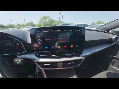 Seat Leon IV (2020+) : comment gérer l'affichage dynamique des panneaux routiers