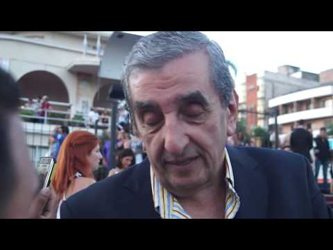 Negro Alvarez insulta a periodista.