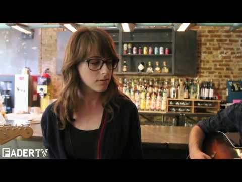 Memoryhouse, "Sleep Patterns" Live - Open Bar (Episode 22)