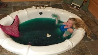 Princess Ella has a crazy dream that she is a mermaid trapped in gelli baff.w mlp,lps blind bags