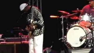 Buddy Guy - &quot;Hoochie Coochie Man&quot; (World Financial Center, NYC / 7-11-12)