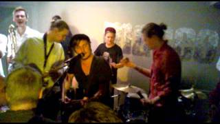 Kuningasidea - Kuinka monta @ Mascot 11.11.11.