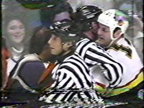 Dale Hawerchuk (PHI) vs. Esa Tikkanen (VAN) Fight (Roughing) Flyers vs. Canucks 12/31/1996