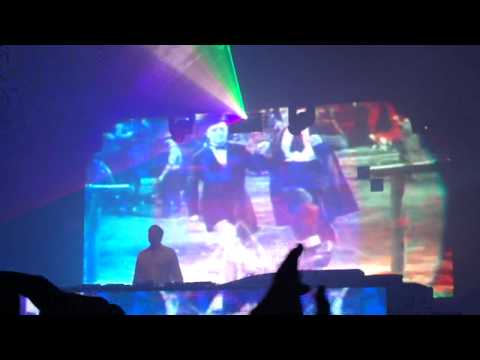 W & W - Operation AK-47 (Arnej Re-Acidification)