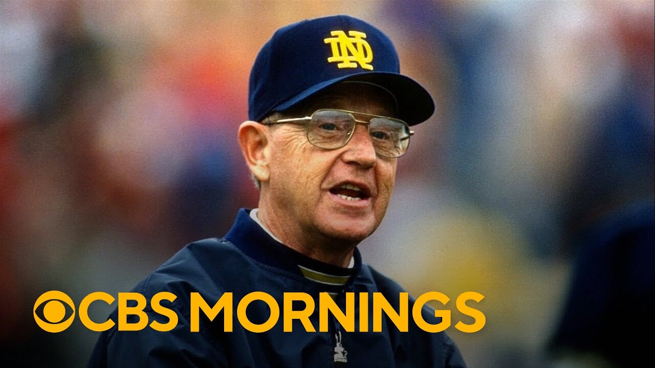 Legendary Notre Dame football coach Lou Holtz dies at 89