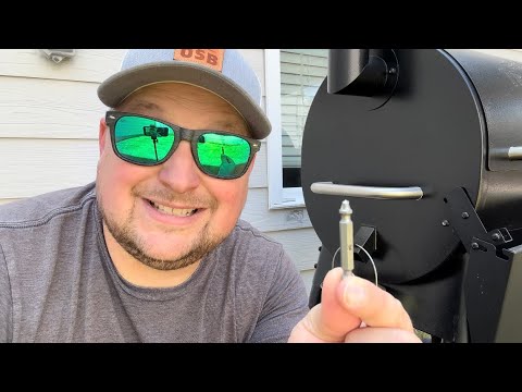 Stripped Screw Removal ​ #dewalt #strippedscrew #screw #extraction #extractor @shadyrays