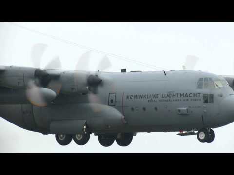 Volkel Airbase 31-05-2012: Lockheed C130 hercules G781 Arrival   (15)