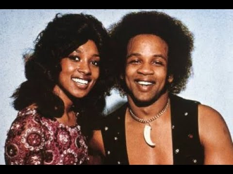 MAC & KATIE KISSOON DON'T DO IT BABY