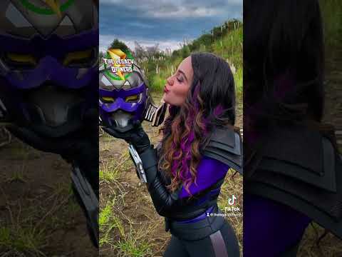 @lianakramirez talks about winning the role of CyberVillain Roxy on Power Rangers Beast Morphers!