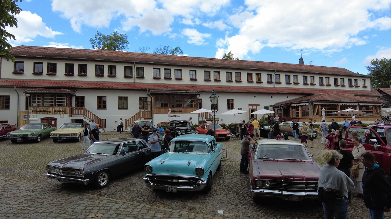 US CAR CLASSICS  - SCHLOSS DIEDERSDORFGROßBEEREN - Teil 1 - 22. 8.2026