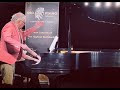 A transcendental experience with Professor Robert Silverman in a masterclass at Dio Piano School.