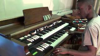 Video thumbnail for XB-3 demo with Leslie 122 by Jim Huss, Keyboard Exchange International