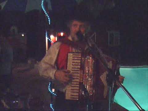 Promotional video thumbnail 17 for Squeezebox Hero