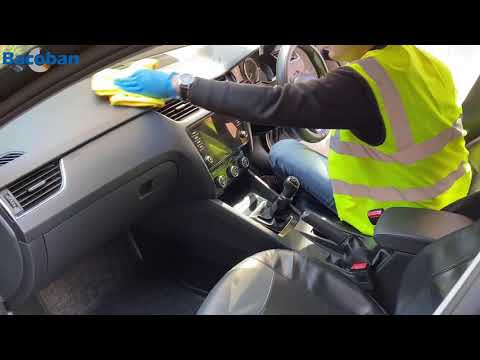 Reinigung und Desinfektion eines Taxis mit Bacoban