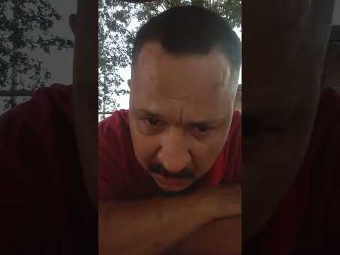 Demolishing a roach/Stoner Storytime.