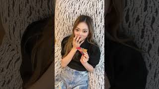 蒲焼さん年々小さくなってると思うのは気のせい？? #ももちゃんねる #shorts #蒲焼さん　#お菓子 #駄菓子屋