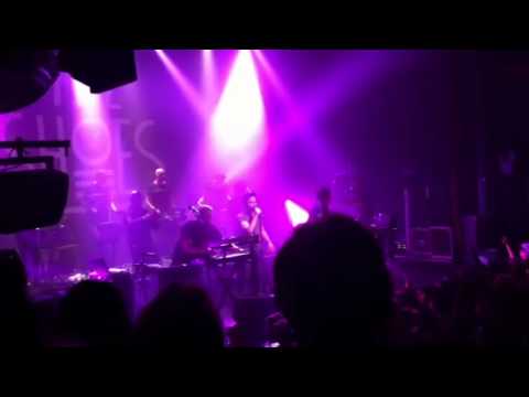 Woodkid- Concert The Shoes - la Cigale